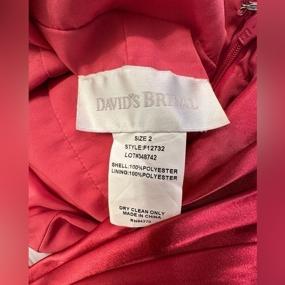 David’s Bridal Watermelon‎ Color Bridesmaid Dress Size 2 - Picture 3 of 5